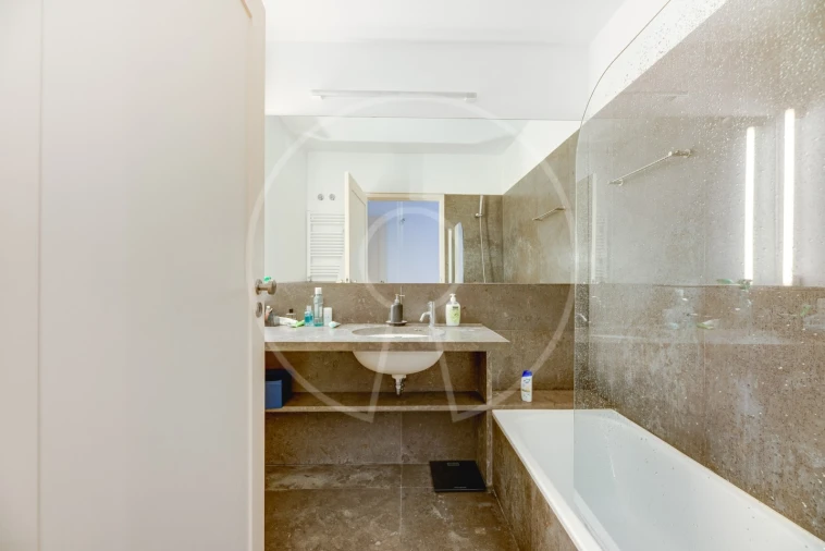 Apartamento T3 para Arrendamento em São Vicente Foto 13