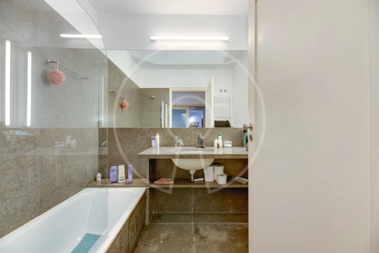 Apartamento T3 para Arrendamento em São Vicente Foto 17