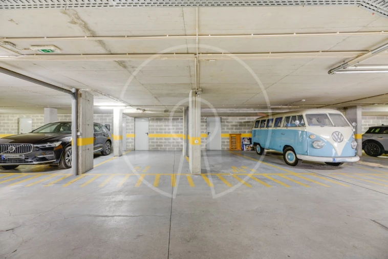 Apartamento T3 para Arrendamento em São Vicente Foto 25