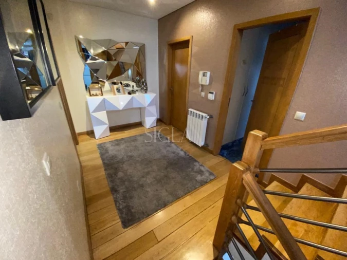 Moradia T4 para Venda em Canidelo Foto 18