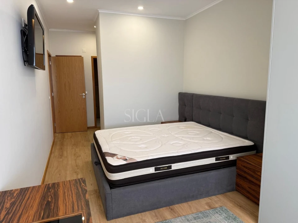 Apartamento T2 para Arrendamento em Santa Marinha e São Pedro da Afurada Foto 8