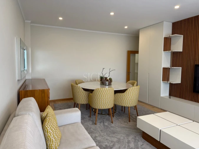 Apartamento T2 para Arrendamento em Santa Marinha e São Pedro da Afurada Foto 4