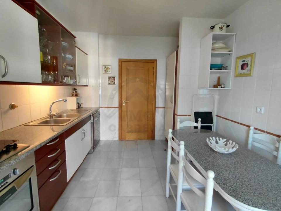 Apartamento T2 para Venda em São Martinho Foto 12