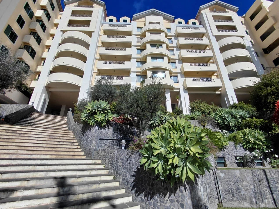 Apartamento T2 para Venda em São Martinho Foto 29