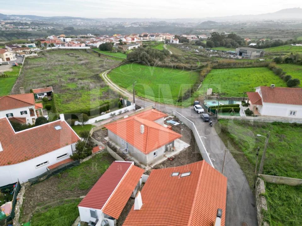 Moradia T3 para Venda em São João das Lampas e Terrugem Foto 2