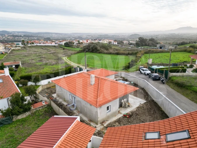 Moradia T3 para Venda em São João das Lampas e Terrugem Foto 1