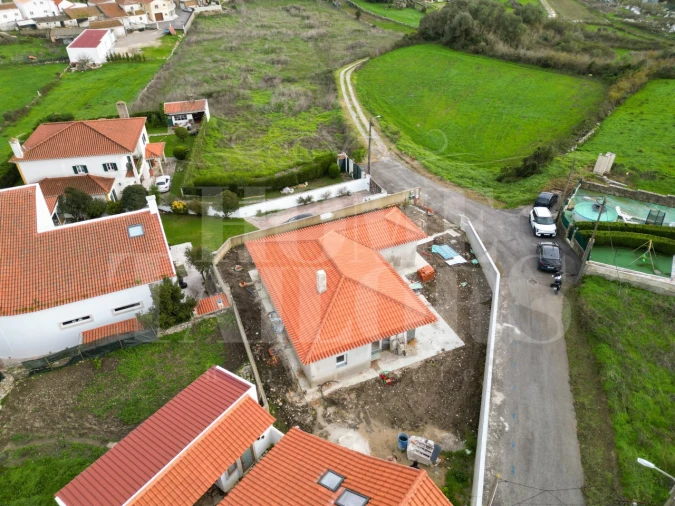 Moradia T3 para Venda em São João das Lampas e Terrugem Foto 3