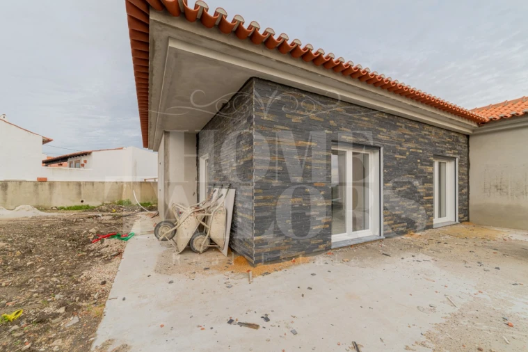 Moradia T3 para Venda em São João das Lampas e Terrugem Foto 26