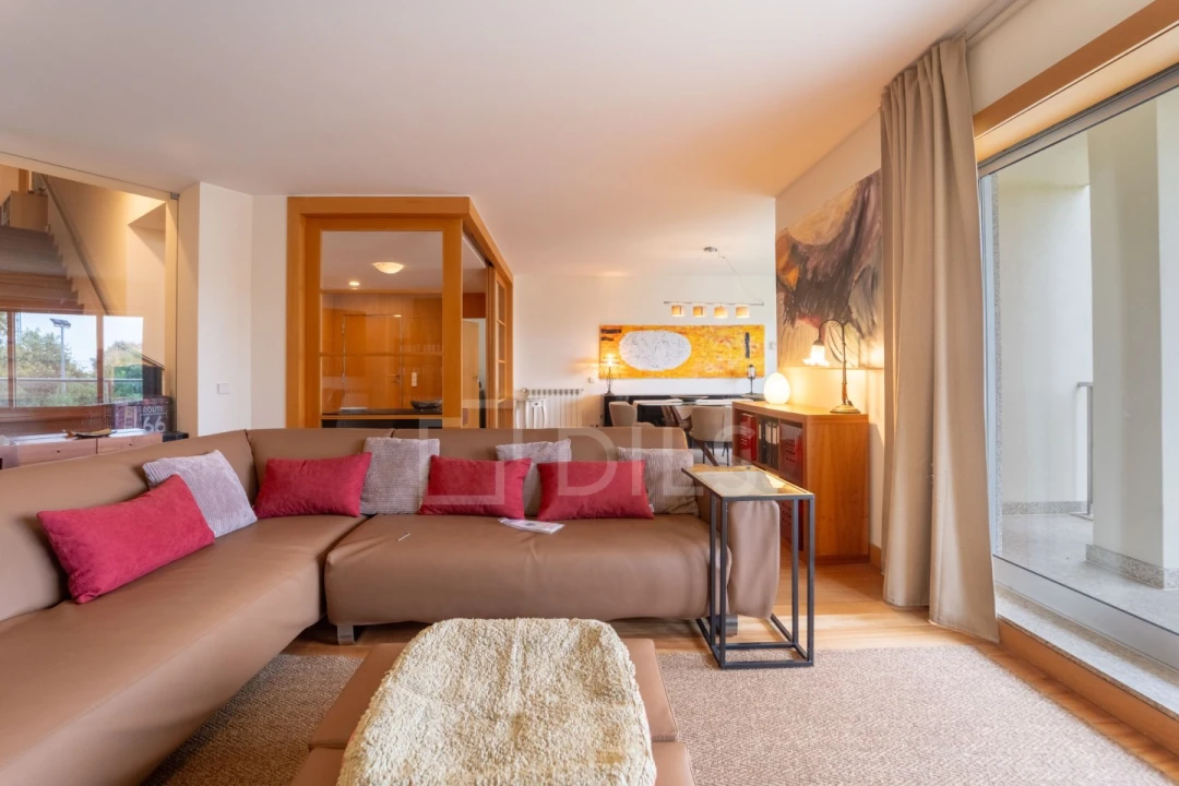 Apartamento T3 para Venda em Lordelo do Ouro e Massarelos Foto 6