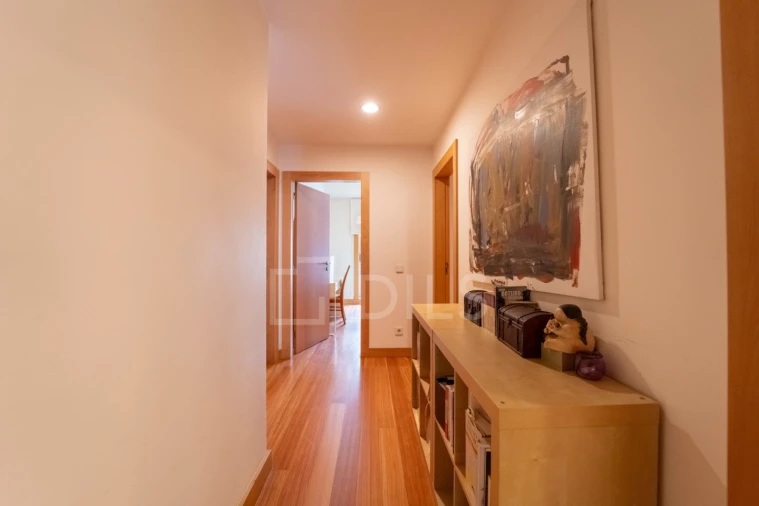 Apartamento T3 para Venda em Lordelo do Ouro e Massarelos Foto 15