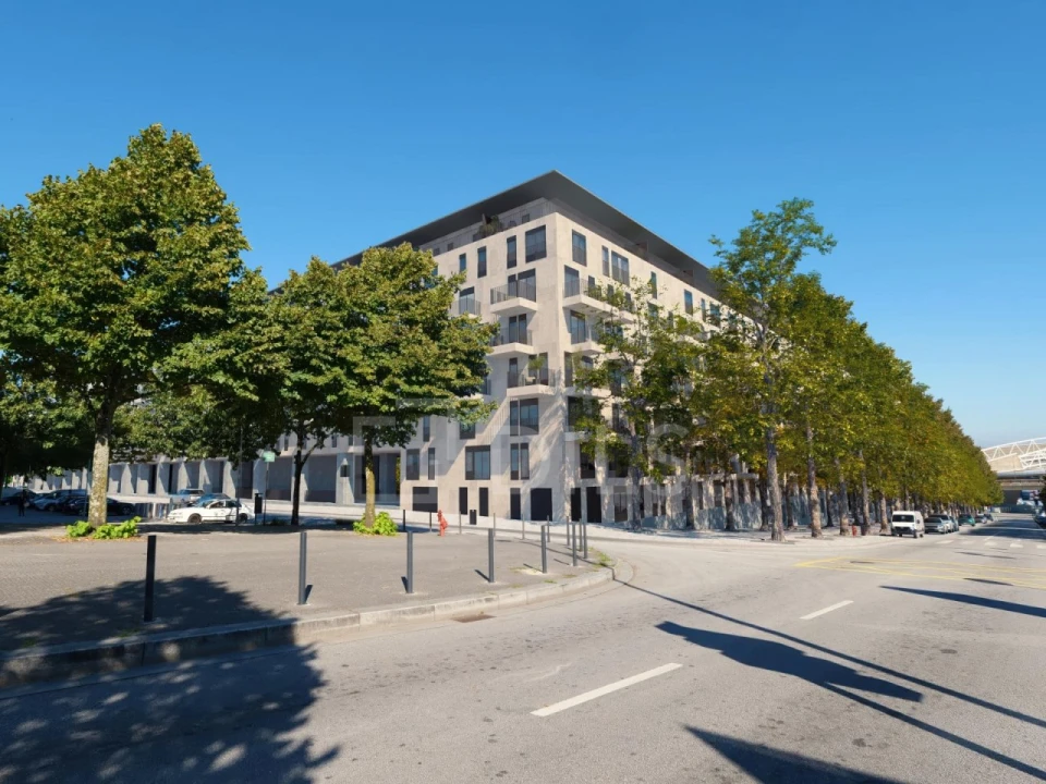 Apartamento T2 para Venda em Campanhã Foto 13