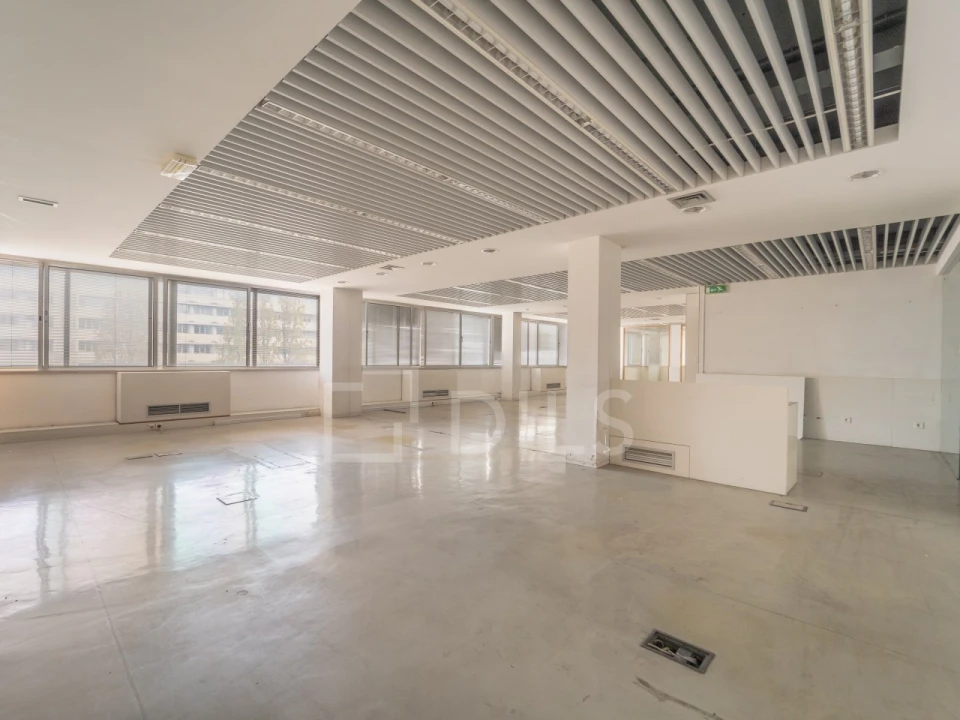 Escritório para Arrendamento em Aldoar, Foz do Douro e Nevogilde Foto 5