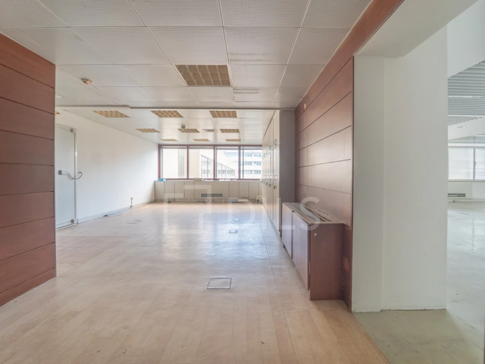 Escritório para Arrendamento em Aldoar, Foz do Douro e Nevogilde Foto 18