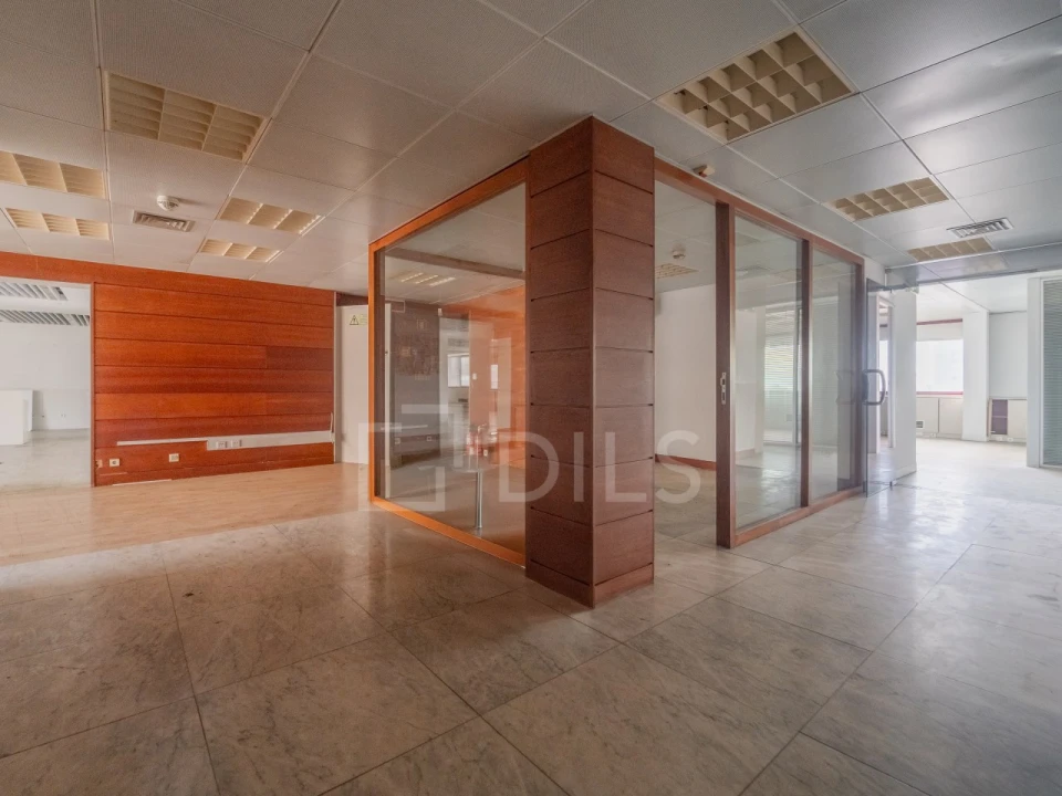 Escritório para Arrendamento em Aldoar, Foz do Douro e Nevogilde Foto 19