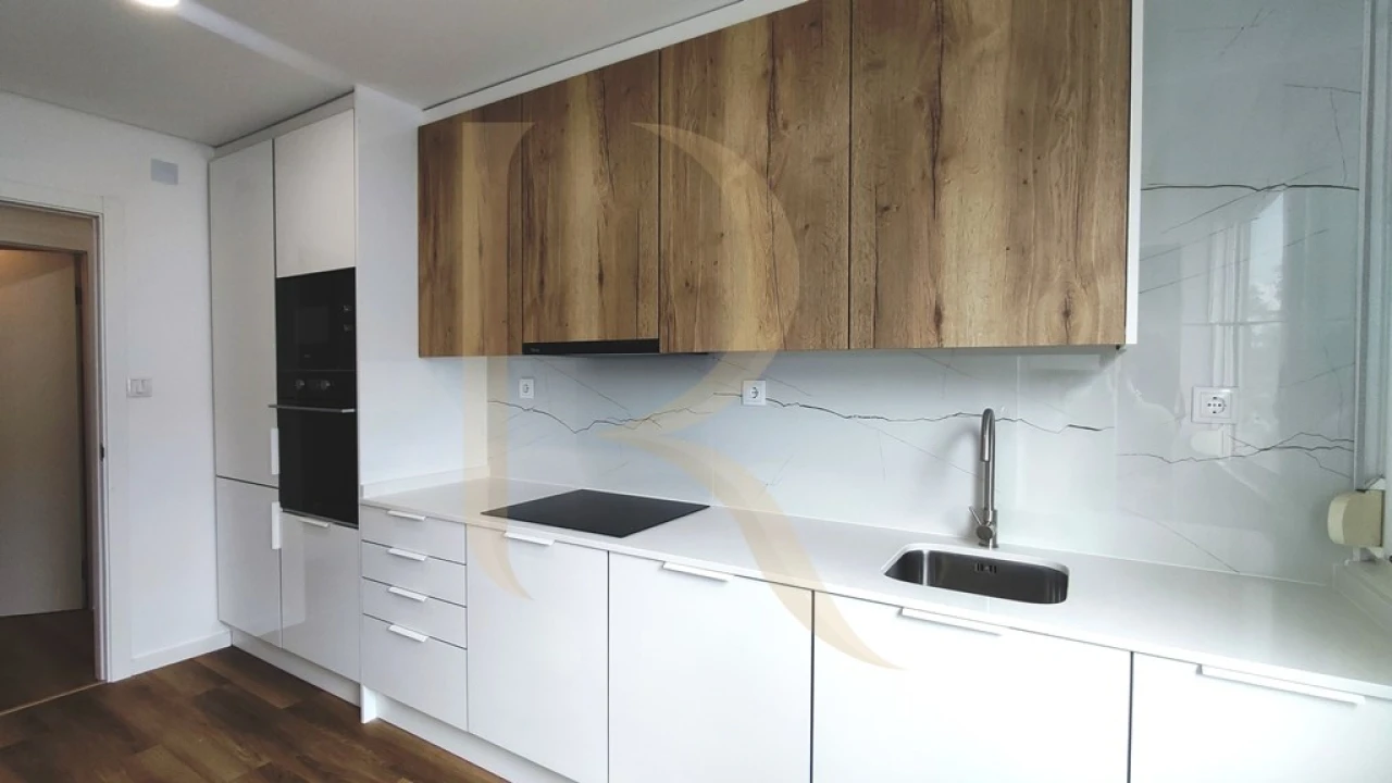 Apartamento T3 para Venda em Almada, Cova da Piedade, Pragal e Cacilhas Foto 10