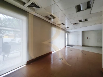 Loja para Venda em Arroios