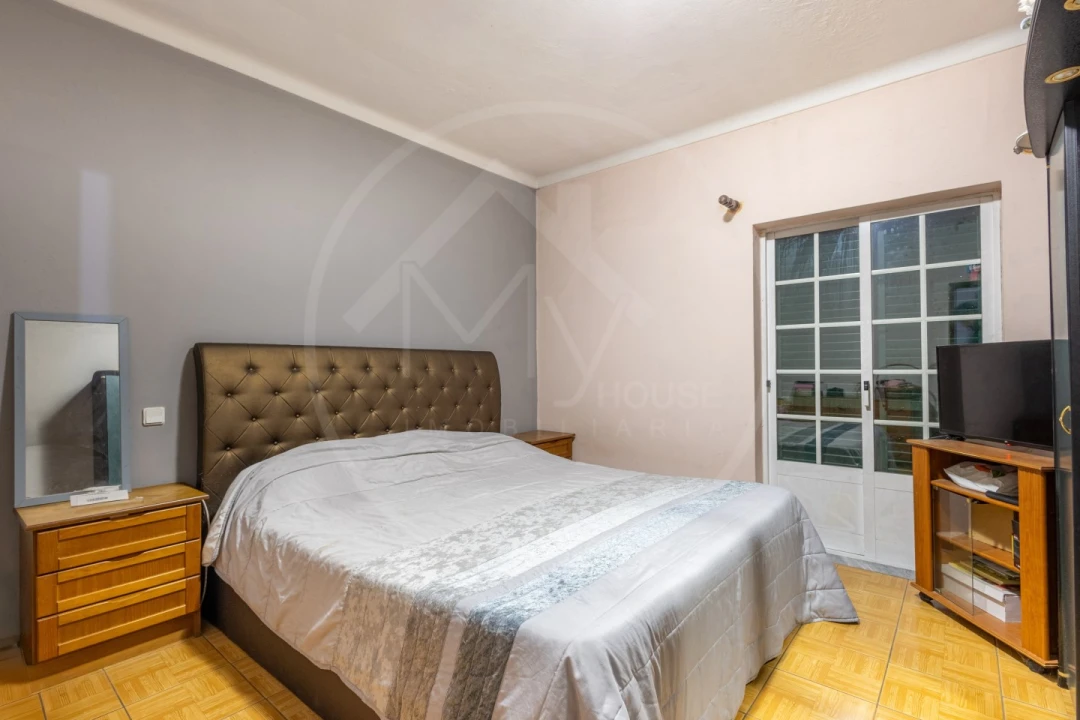 Moradia T3 para Venda em Sabroso de Aguiar Foto 4