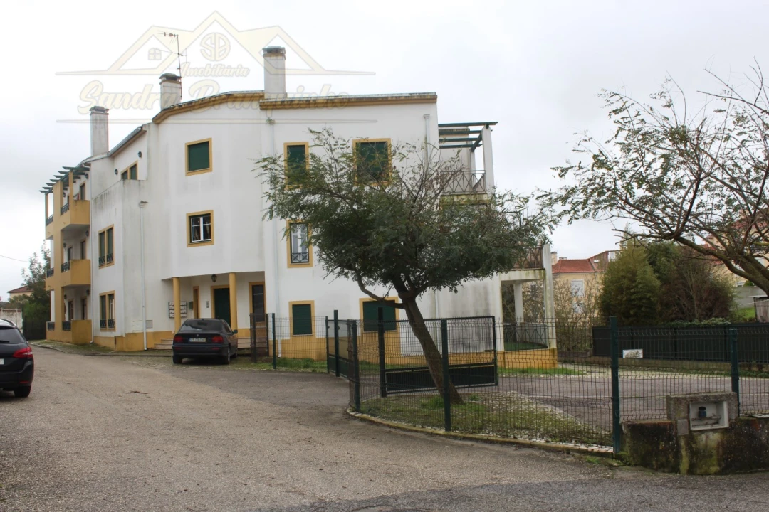 Apartamento T2 para Venda em Ponte do Rol Foto 51