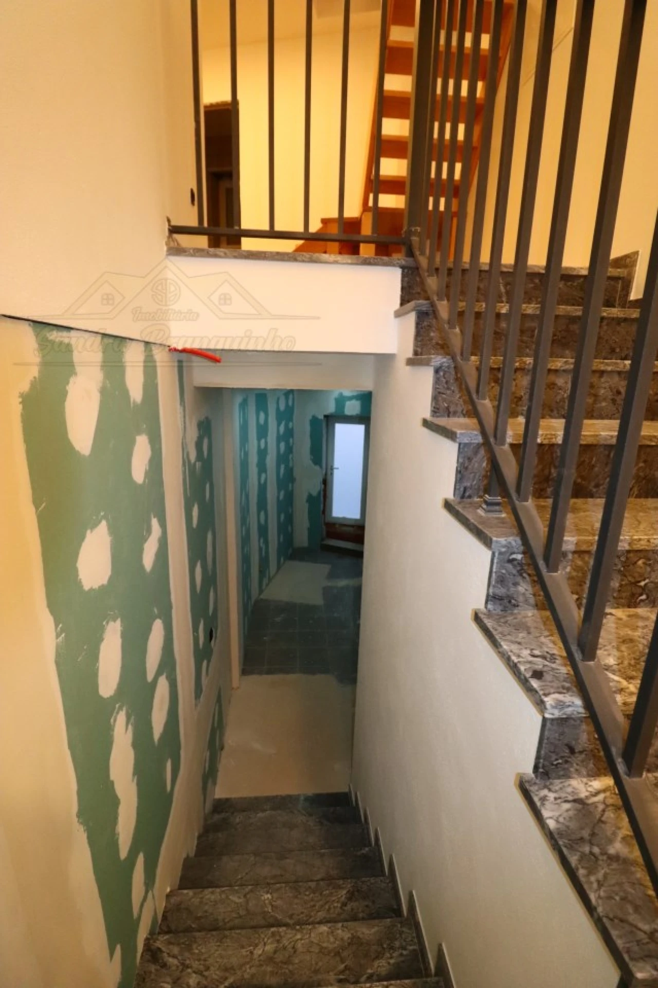 Prédio para Venda em Ramalhal Foto 31