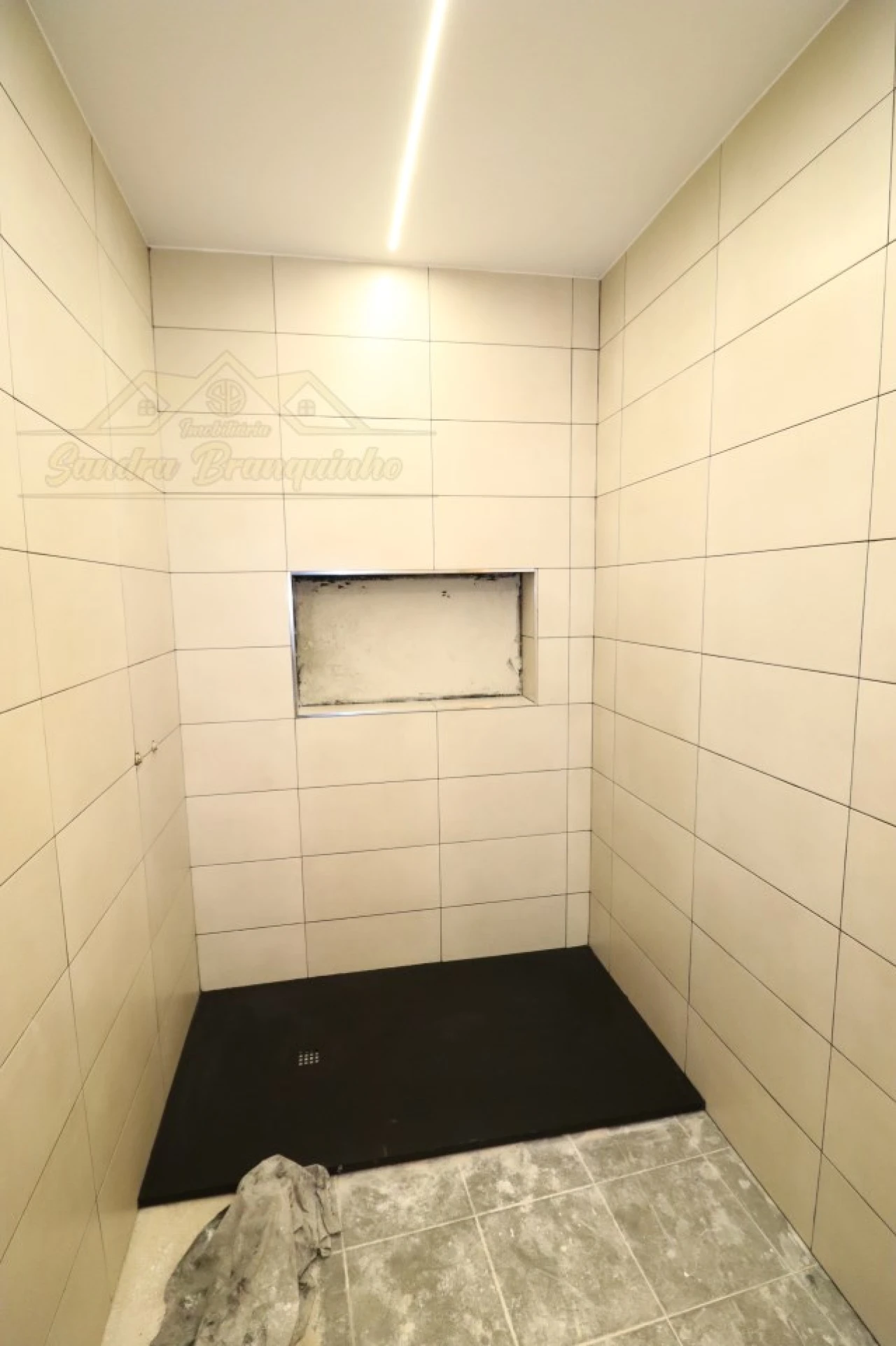 Prédio para Venda em Ramalhal Foto 33