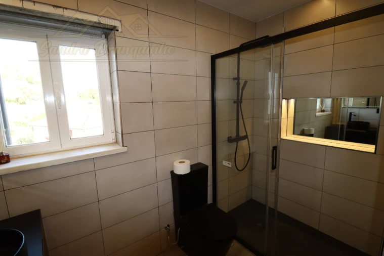 Prédio para Venda em Ramalhal Foto 26