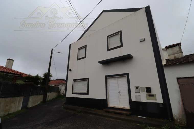 Apartamento T2 para Venda em Ramalhal Foto 27