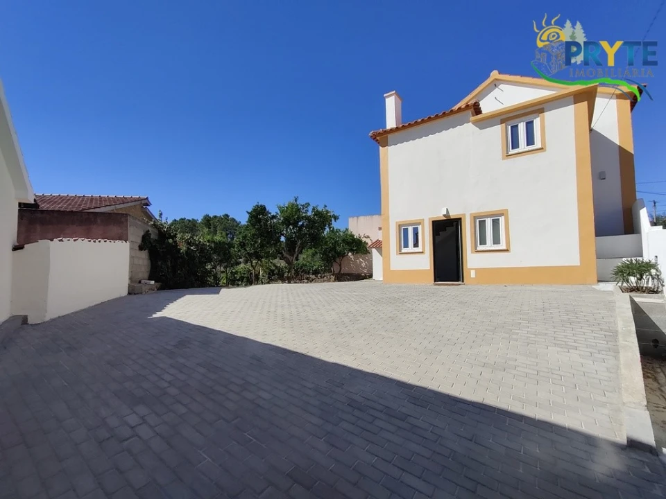 Moradia T3 para Venda em Sertã Foto 6