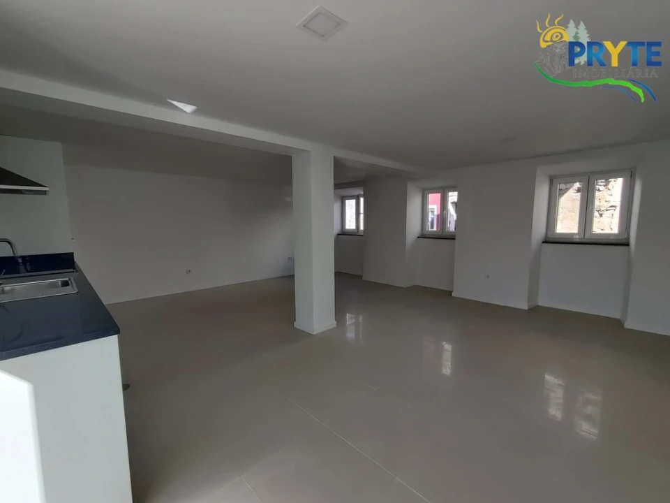 Moradia T3 para Venda em Sertã Foto 16