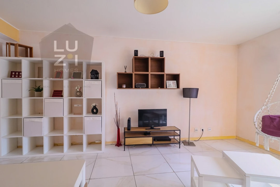 Apartamento T2 para Venda em Lagos (São Sebastião e Santa Maria) Foto 2