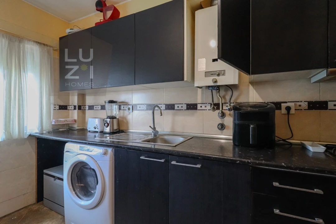 Apartamento T2 para Venda em Lagos (São Sebastião e Santa Maria) Foto 9