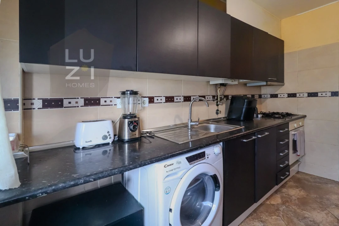 Apartamento T2 para Venda em Lagos (São Sebastião e Santa Maria) Foto 10