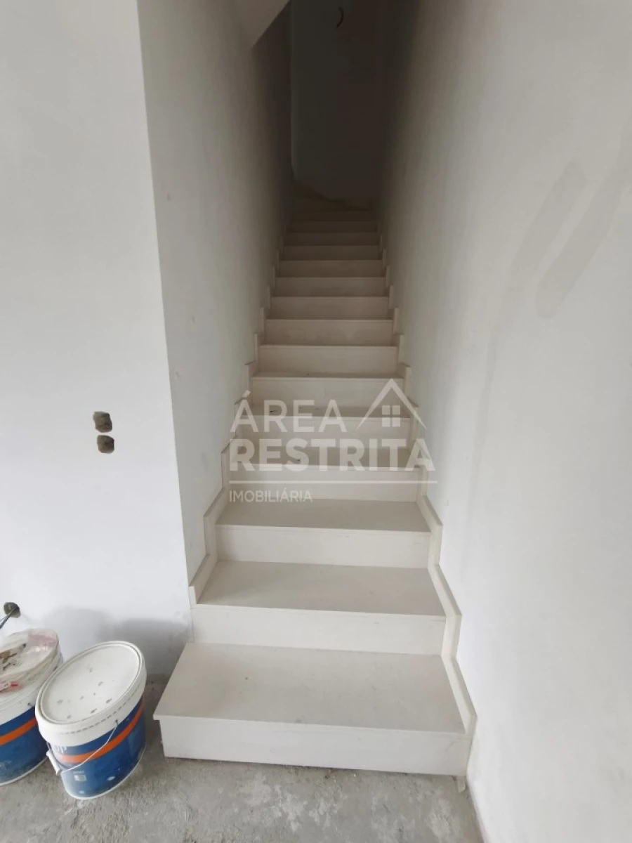 Moradia T4 para Venda em Fernao Ferro Foto 10