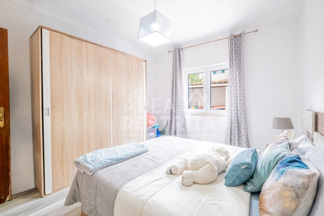 Moradia T3 para Venda em Quinta do Conde Foto 11