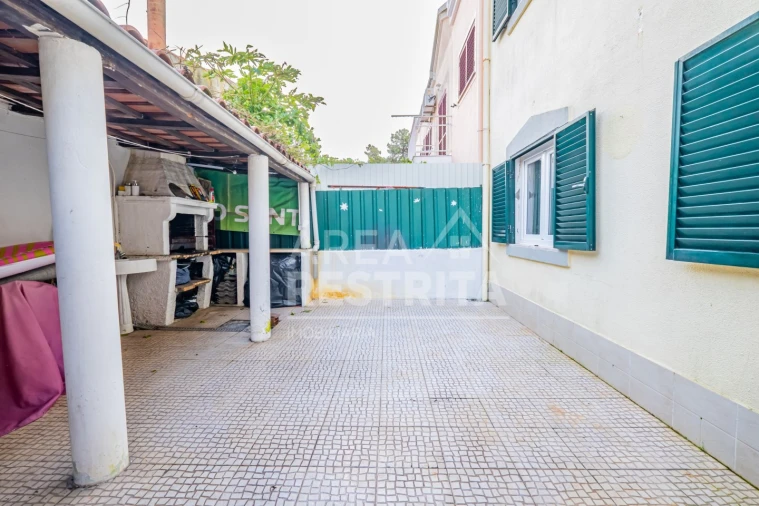 Moradia T3 para Venda em Quinta do Conde Foto 21