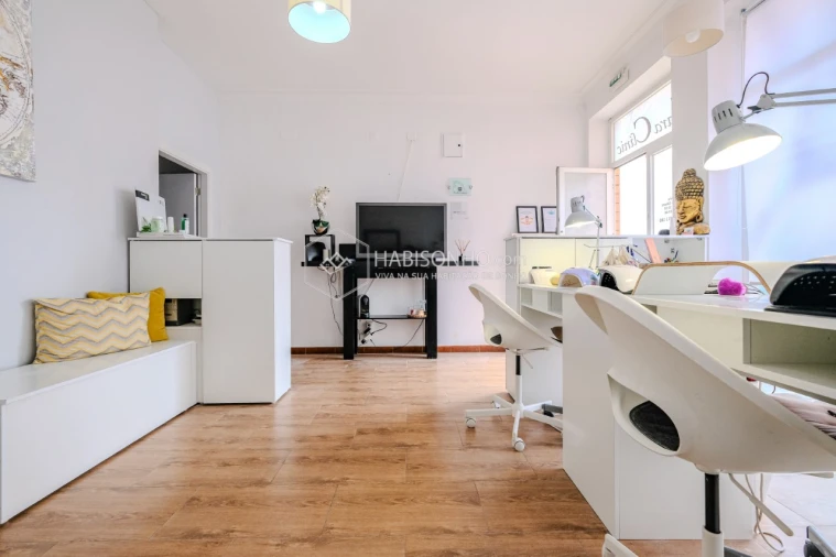 Escritório para Arrendamento em Gondomar (São Cosme), Valbom e Jovim Foto 9