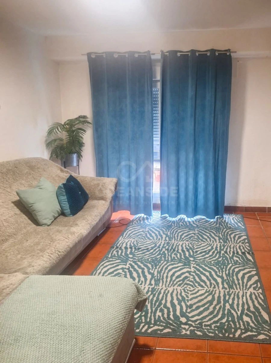 Apartamento T1 para Venda em Castelo Branco Foto 1