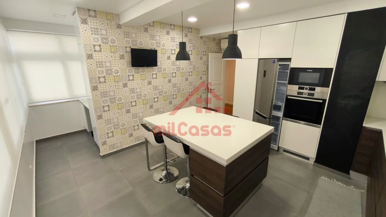 Apartamento T2 para Arrendamento em Lumiar Foto 8