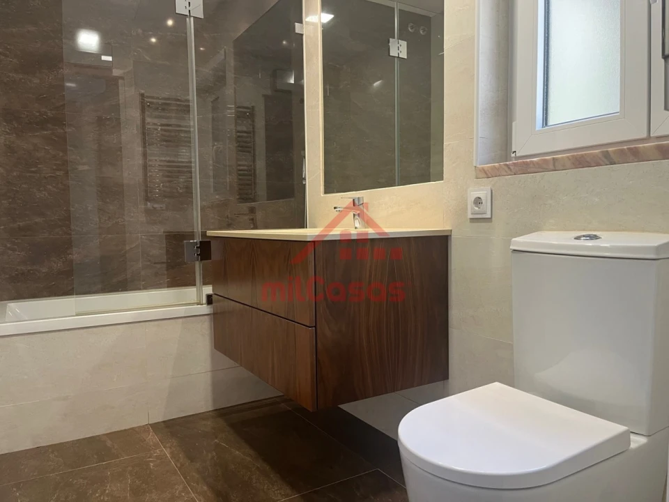 Apartamento T2 para Arrendamento em Lumiar Foto 17