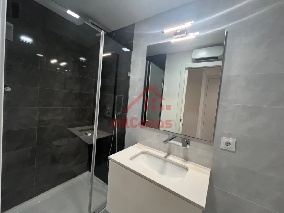 Apartamento T2 para Arrendamento em Lumiar Foto 22