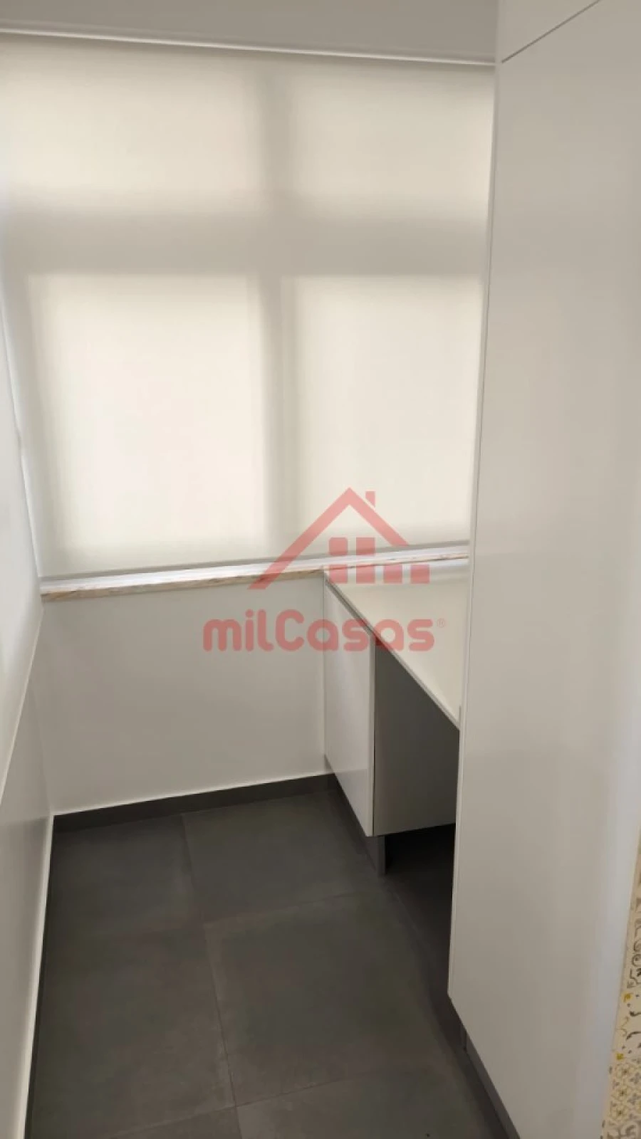 Apartamento T2 para Arrendamento em Lumiar Foto 15