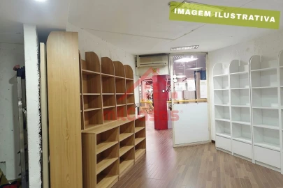 Loja para Venda em Lumiar
