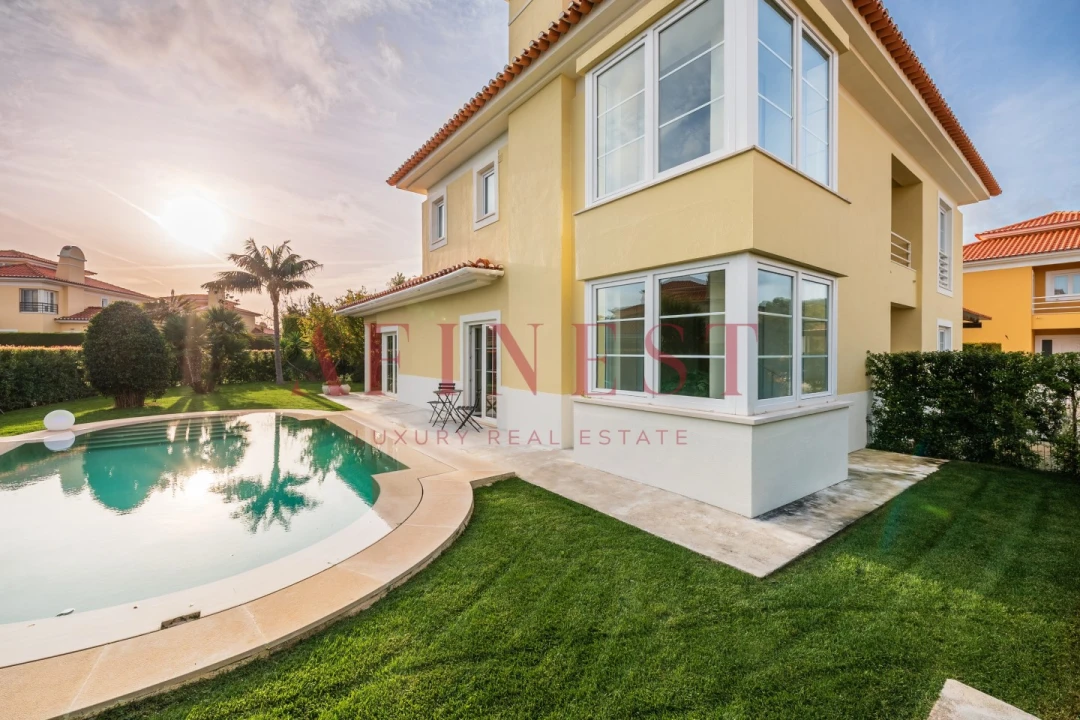 Moradia T5 para Venda em Santa Maria e São Miguel, São Martinho, São Pedro Penaferrim Foto 7