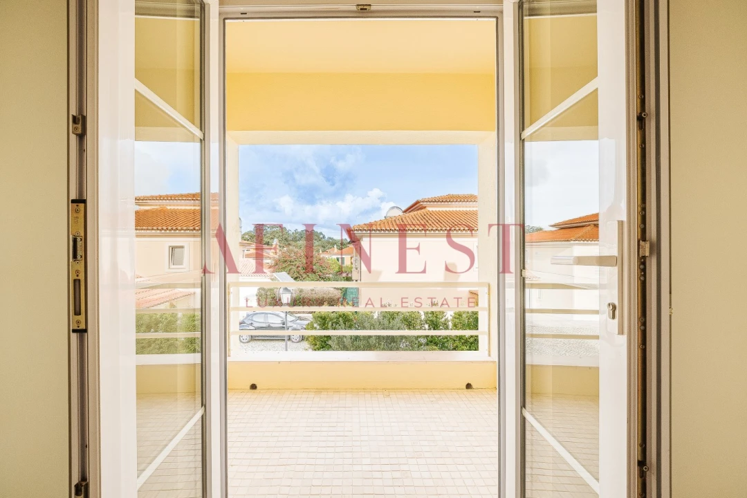 Moradia T5 para Venda em Santa Maria e São Miguel, São Martinho, São Pedro Penaferrim Foto 76