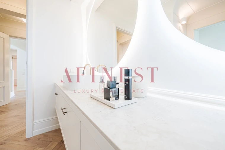 Moradia T5 para Venda em Santa Maria e São Miguel, São Martinho, São Pedro Penaferrim Foto 57