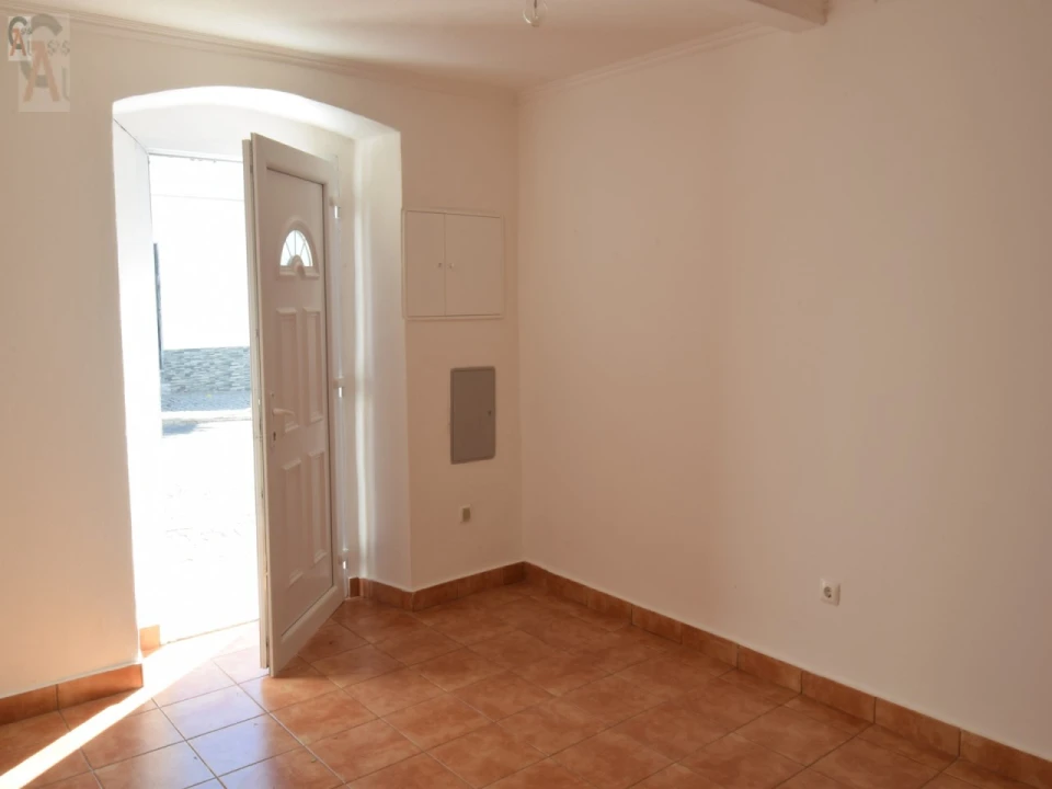 Moradia T2 para Venda em Santa Eulalia Foto 2