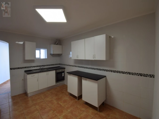 Moradia T2 para Venda em Santa Eulalia Foto 3