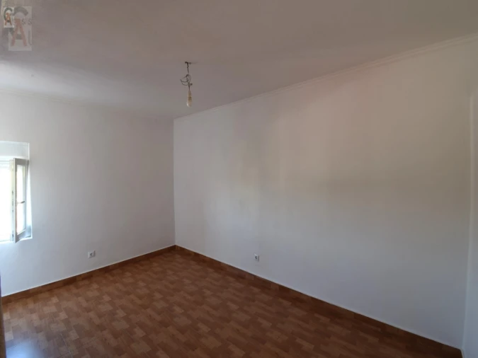 Moradia T2 para Venda em Santa Eulalia Foto 16