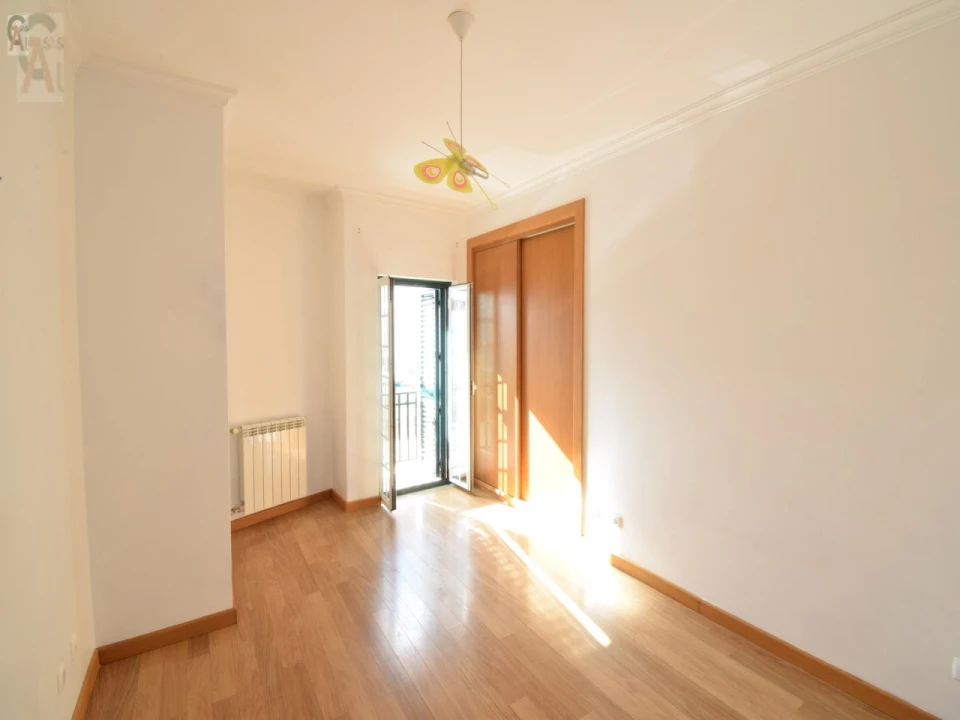 Moradia T4 para Venda em Caia, São Pedro e Alcáçova Foto 25