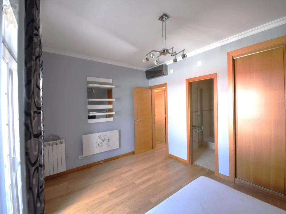 Moradia T4 para Venda em Caia, São Pedro e Alcáçova Foto 5