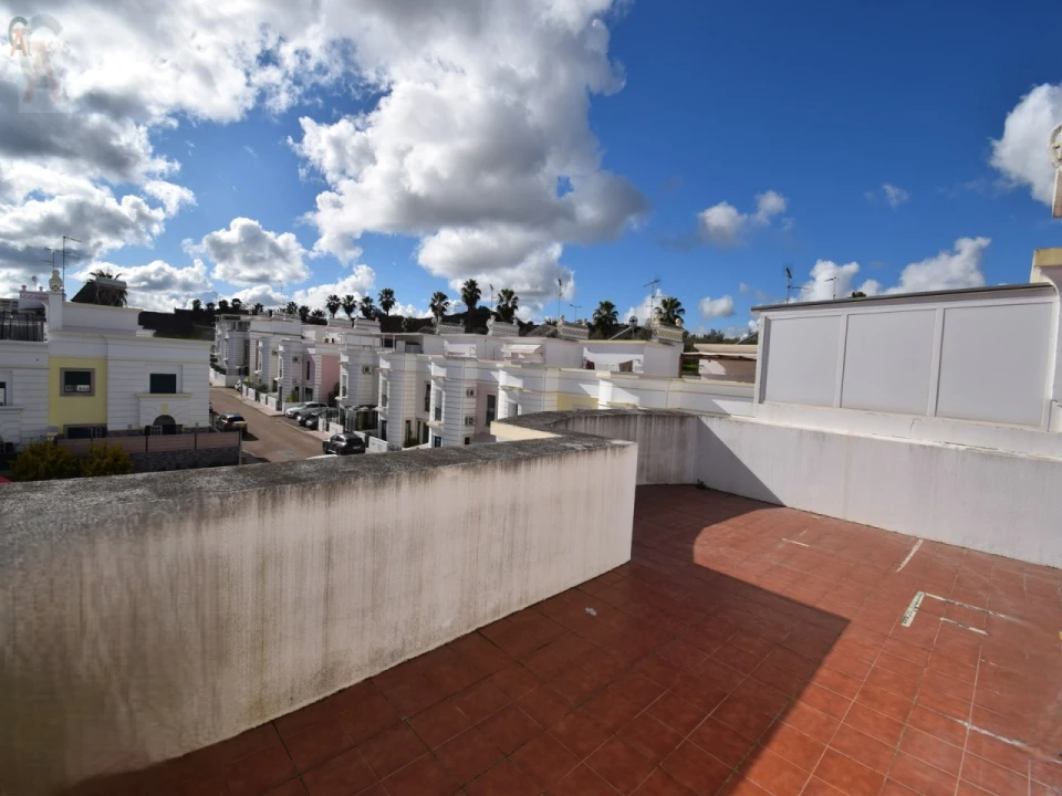 Moradia T4 para Venda em Caia, São Pedro e Alcáçova Foto 33